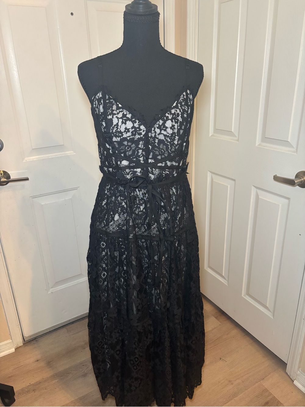 cinq a sept Black Lace Midi Dress with Spaghetti Straps